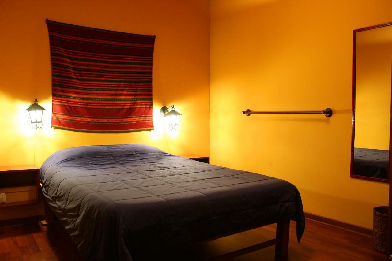 Large Single Room,904321378:JPEG